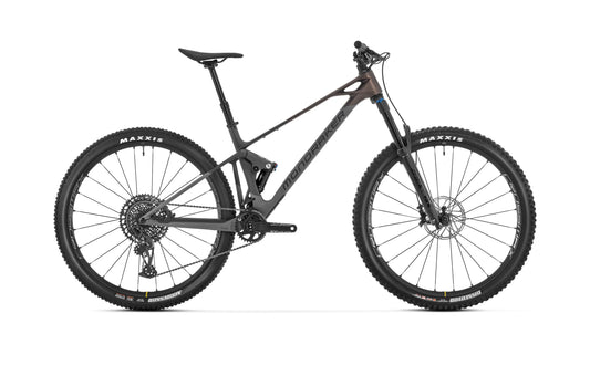 EX DEMO Raze Carbon R - MEDIUM